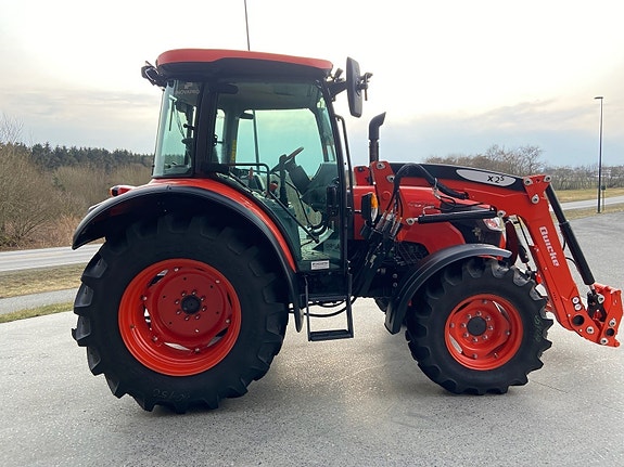 Kubota M4-073 14 of 28