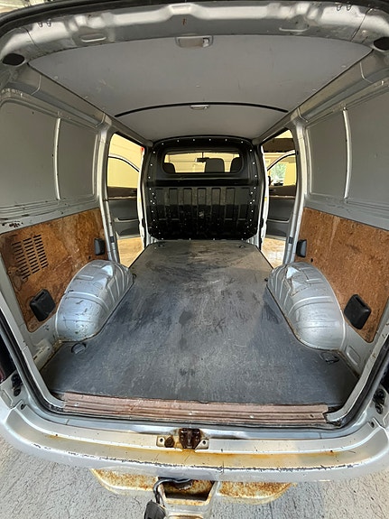 Toyota HiAce 23 of 29