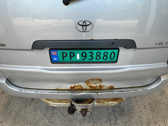 Toyota HiAce 7 of 29