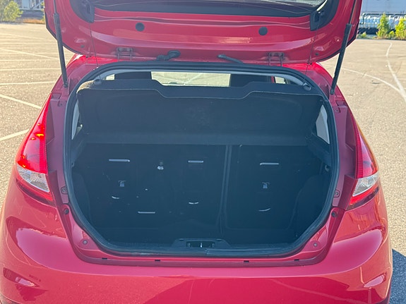 Ford Fiesta 5 of 15