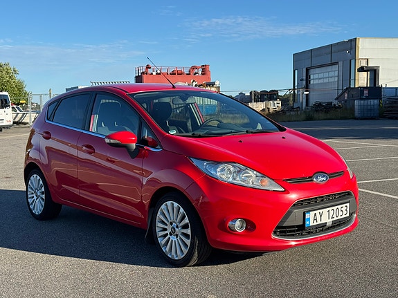 Ford Fiesta 8 of 15