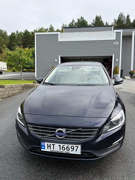 Volvo S60 9 of 10