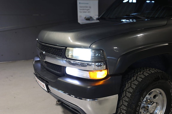 Chevrolet Silverado 2500 21 of 22