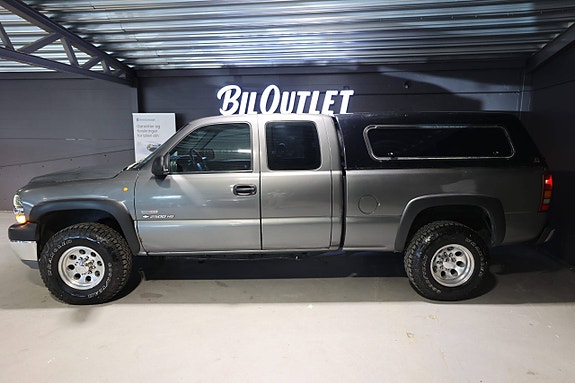 Chevrolet Silverado 2500 3 of 22