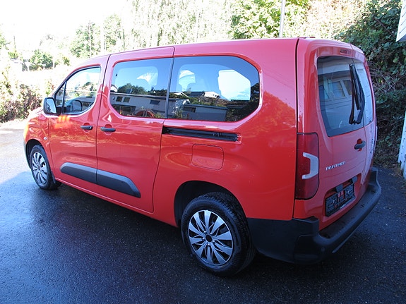 Peugeot Partner 4 of 11