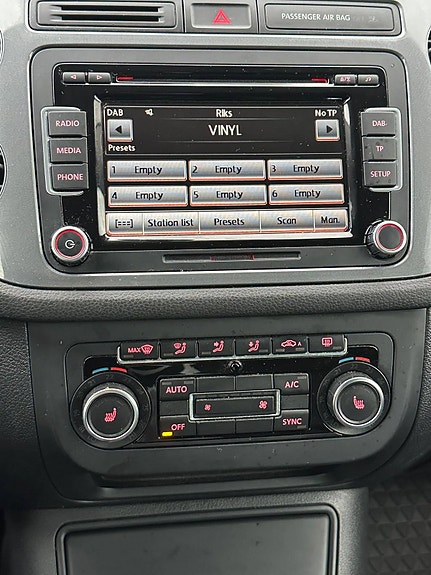 Volkswagen Tiguan 20 of 24