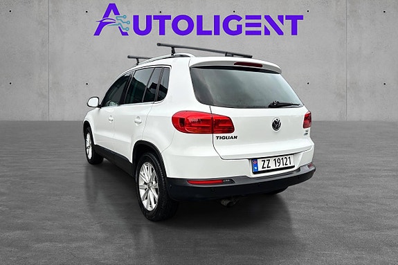 Volkswagen Tiguan 7 of 24