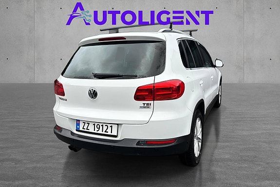 Volkswagen Tiguan 9 of 24