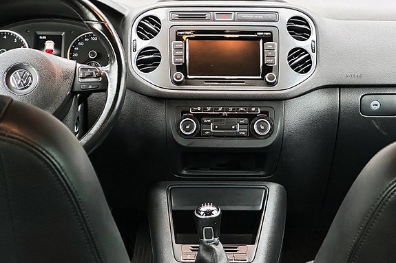 Volkswagen Tiguan 13 of 24