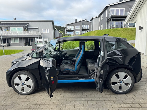 BMW i3 8 of 15