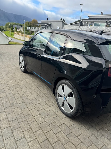 BMW i3 5 of 15