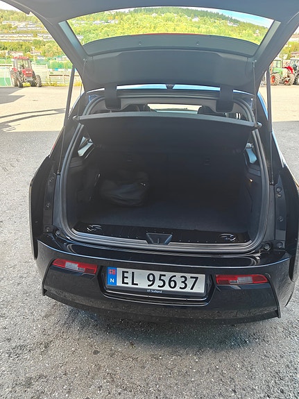 BMW i3 13 of 15