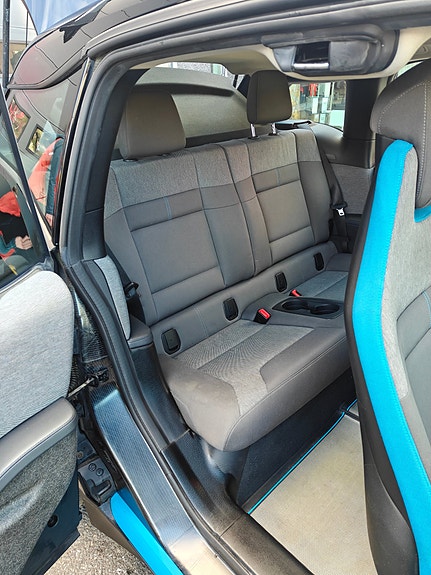 BMW i3 11 of 15