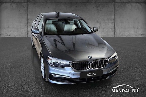 BMW 530i 3 of 30