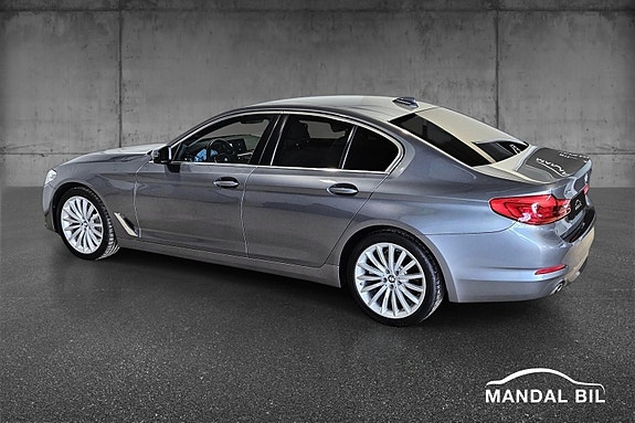 BMW 530i 18 of 30