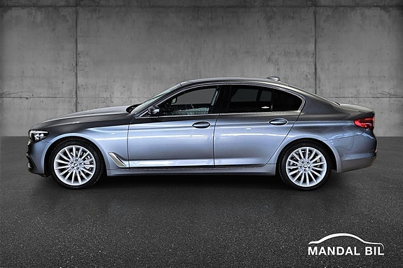 BMW 530i 12 of 30