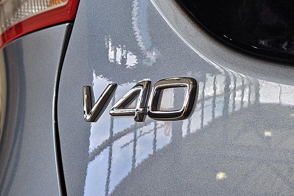 Volvo V40 Cross Country 19 of 30