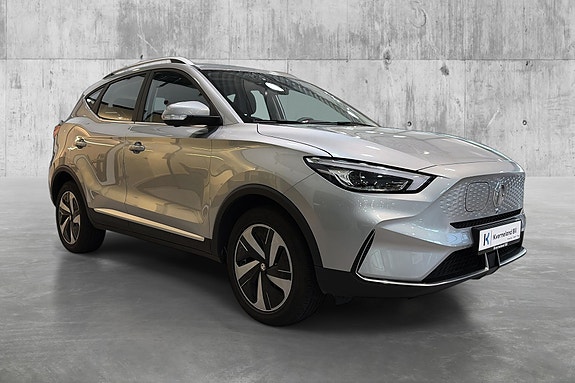 MG ZS EV 3 of 27