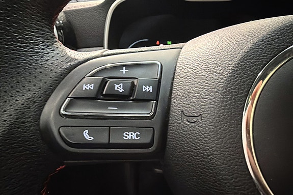 MG ZS EV 19 of 27