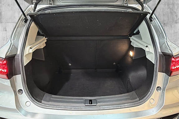 MG ZS EV 10 of 27