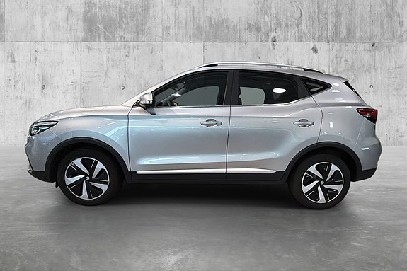 MG ZS EV 8 of 27