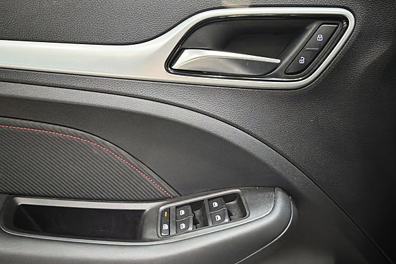 MG ZS EV 13 of 27