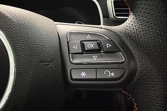 MG ZS EV 20 of 27