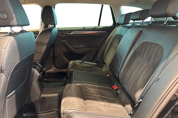 Skoda Superb 14 of 26
