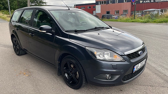 Ford Focus 7 of 27