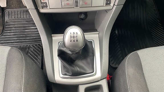 Ford Focus 18 of 27
