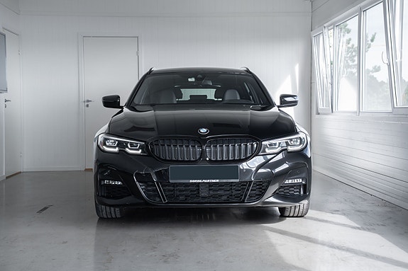 BMW 330e 6 of 30