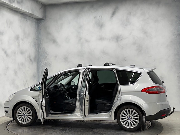Ford S-MAX 13 of 28