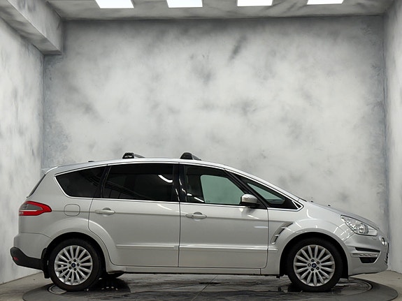 Ford S-MAX 6 of 28