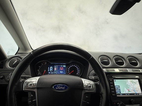 Ford S-MAX 28 of 28