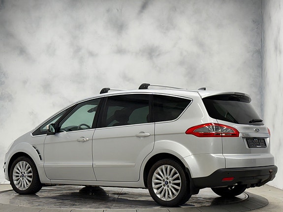 Ford S-MAX 11 of 28