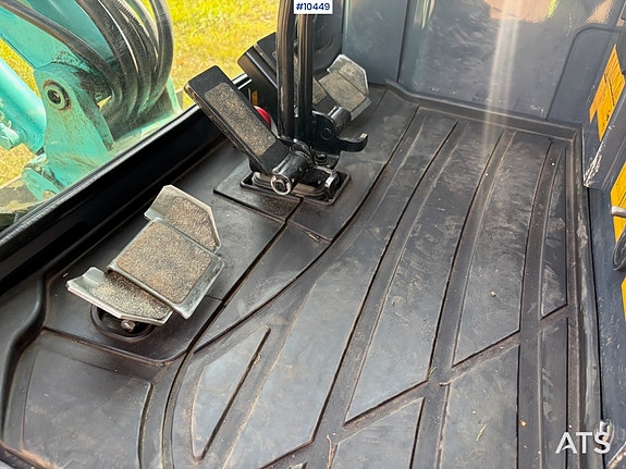 Kobelco SK17SR-3E SK17SR-3E minigraver – 877 timer – 2 skuffer. SE VIDEO! 17 of 25