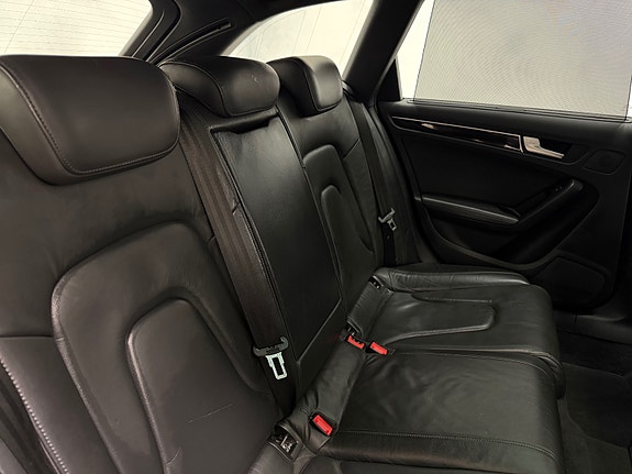 Audi A4 23 of 30