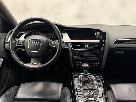 Audi A4 13 of 30