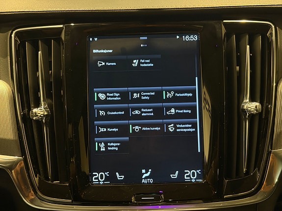 Volvo V90 24 of 30