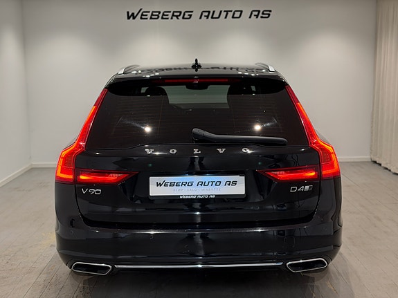 Volvo V90 6 of 30