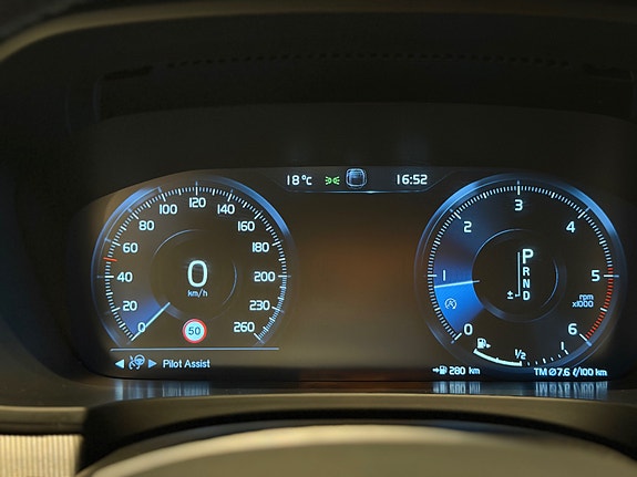 Volvo V90 17 of 30