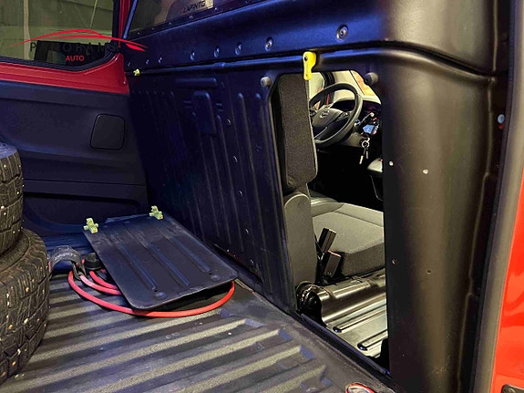 Opel Combo-e 21 of 24