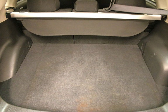 Subaru Impreza 7 of 13