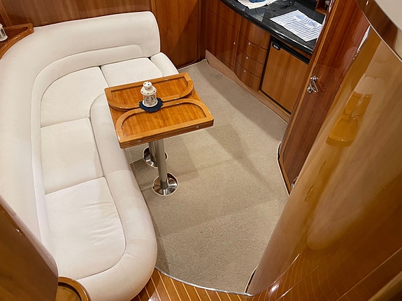 Windy 37 grand mistral 14 of 26