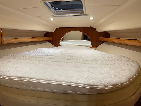 Windy 37 grand mistral 21 of 26