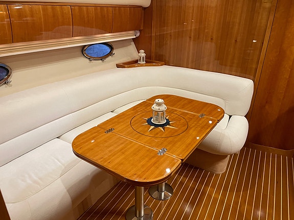 Windy 37 grand mistral 15 of 26