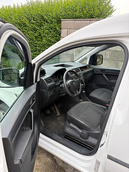 Volkswagen Caddy 5 of 9
