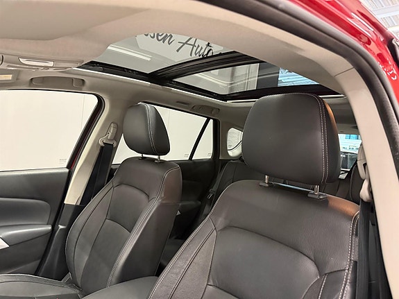Suzuki S-Cross 10 of 30