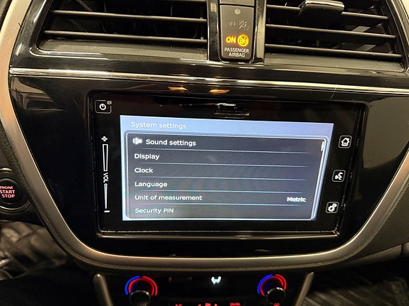 Suzuki S-Cross 21 of 30