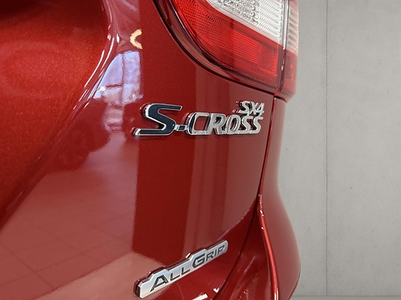 Suzuki S-Cross 6 of 30